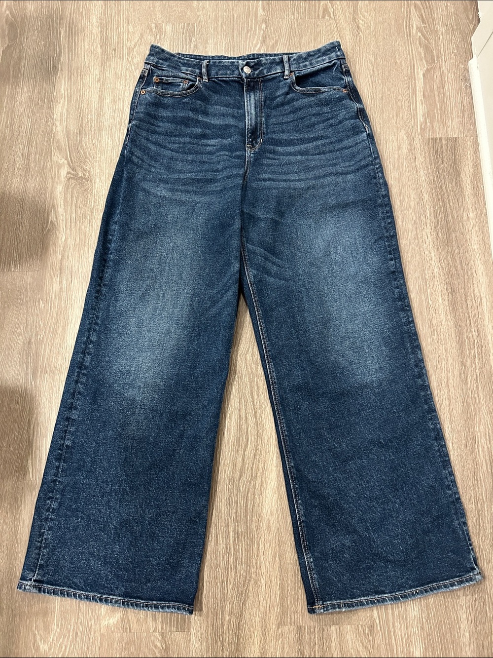 American Eagle Outfitters - Curvy Super High-Rise Baggy Wide Leg Jeans